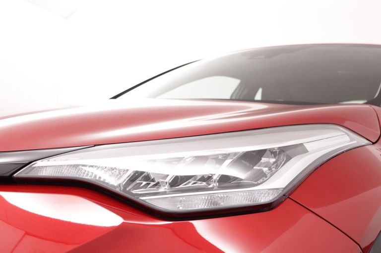 Toyota C-HR - 1.8 Hybrid Dynamic 37
