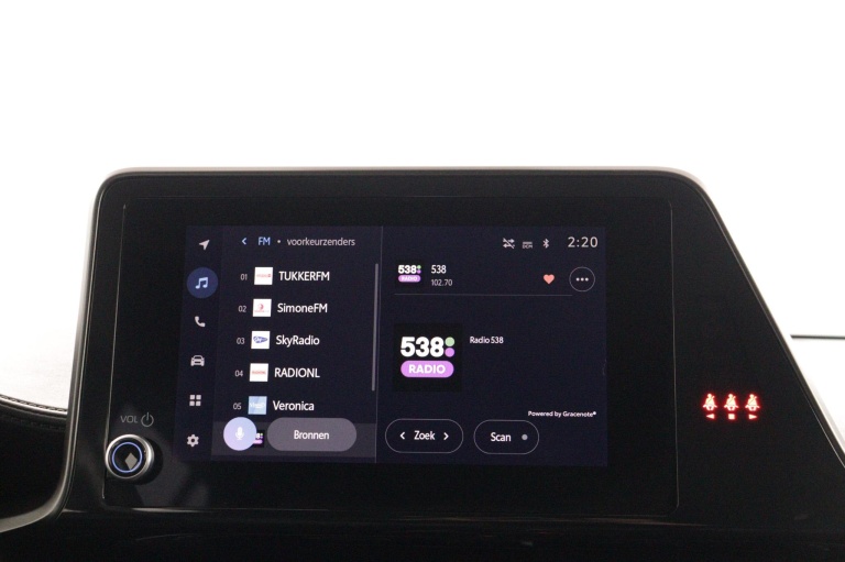 Toyota C-HR - 1.8 Hybrid Dynamic 8