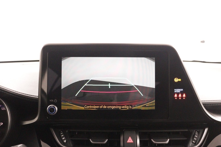 Toyota C-HR - 1.8 Hybrid Dynamic 9