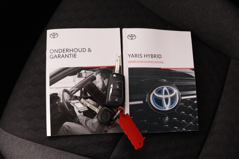 Toyota Yaris - 1.5 Hybrid Active 11