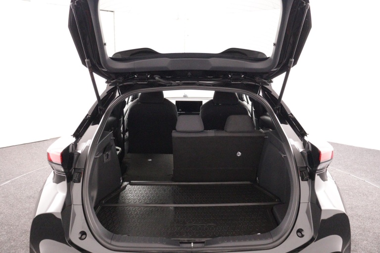 Toyota C-HR - 2.0 Plug-in Hybrid 220 Dynamic 25