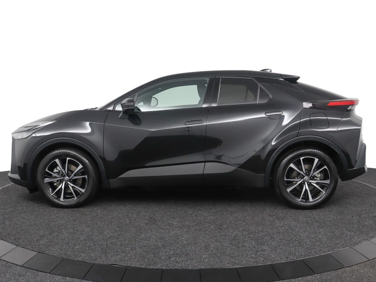Toyota C-HR - 2.0 Plug-in Hybrid 220 Dynamic 3