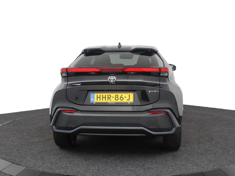 Toyota C-HR - 2.0 Plug-in Hybrid 220 Dynamic 41