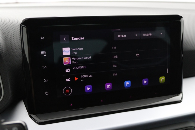 SEAT Arona - 1.0 EcoTSI FR Anniversary 19