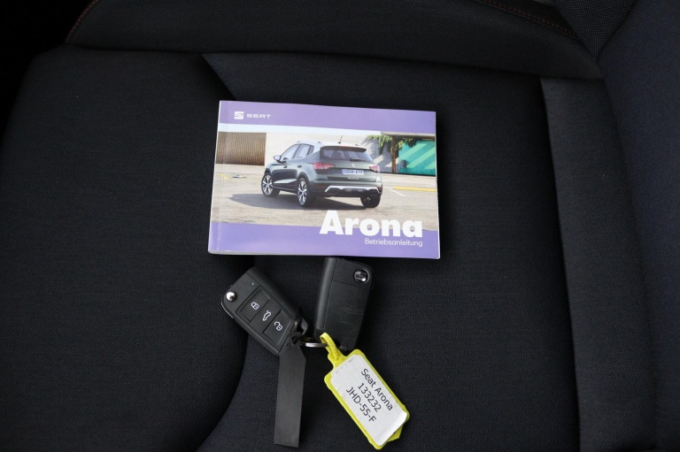 SEAT Arona - 1.0 EcoTSI FR Anniversary 24