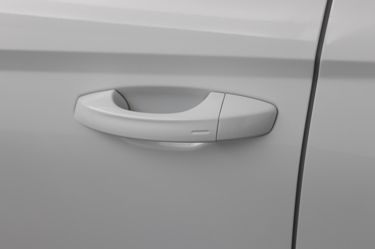 SEAT Arona - 1.0 EcoTSI FR Anniversary 38