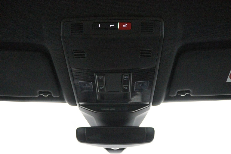 Volkswagen T-Roc - 1.5 TSI R-Line Business+ 37