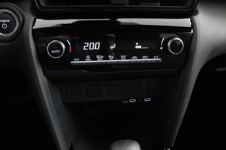 Toyota Yaris Cross - 1.5 Hybrid 115 First Edition 16