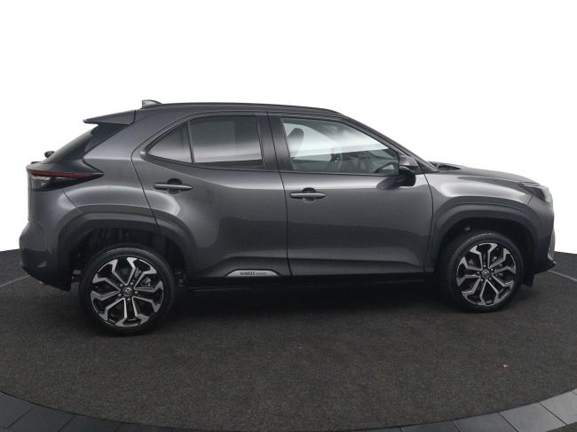 Toyota Yaris Cross - 1.5 Hybrid 115 First Edition