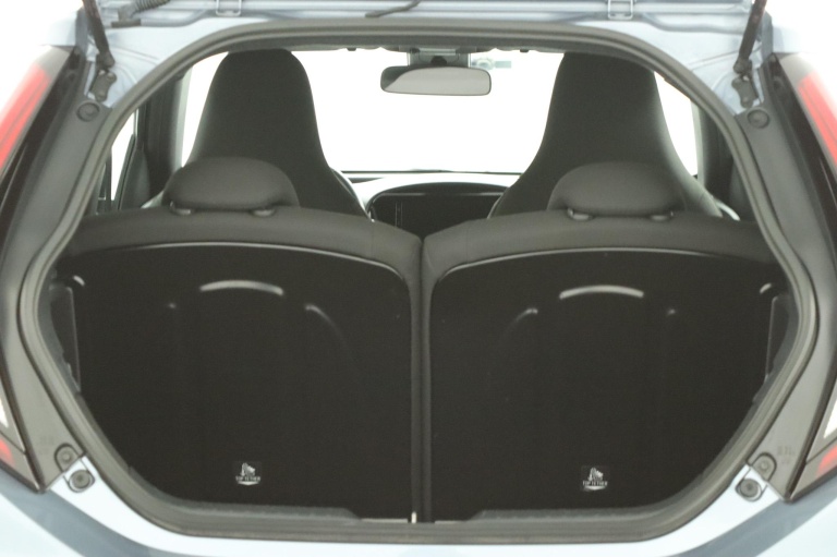 Toyota Aygo X - 1.0 VVT-i MT Play 24