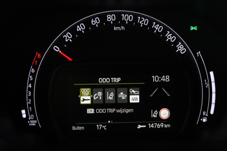 Toyota Aygo X - 1.0 VVT-i MT Play 47