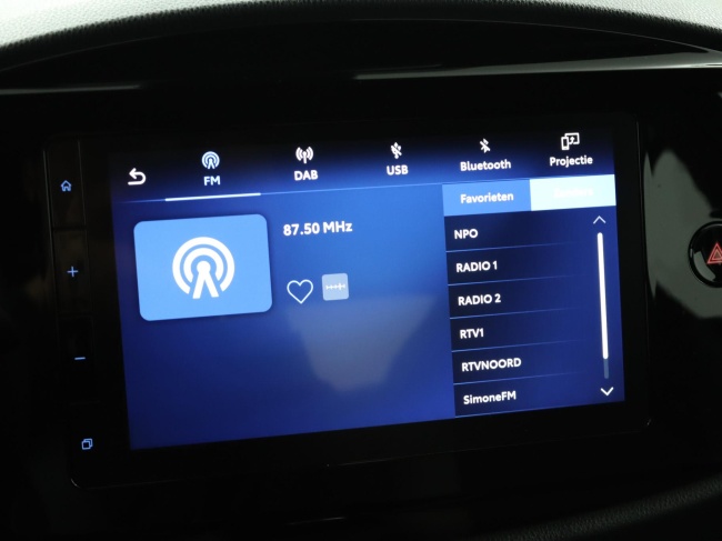 Toyota Aygo X - 1.0 VVT-i MT Play