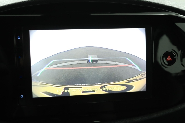 Toyota Aygo X - 1.0 VVT-i MT Play 9