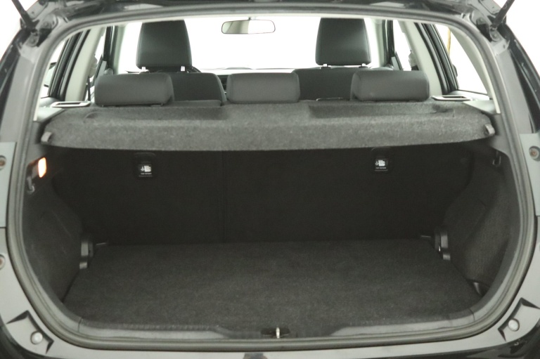 Toyota Auris - 1.2T Aspiration 23