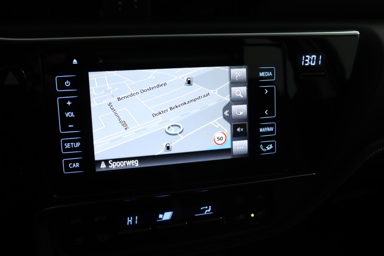 Toyota Auris - 1.2T Aspiration 28