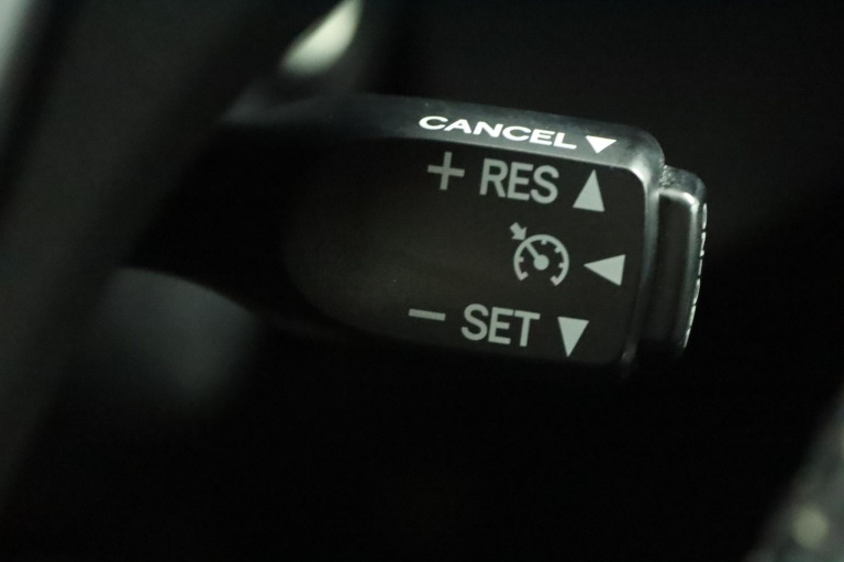 Toyota Auris - 1.2T Aspiration 44