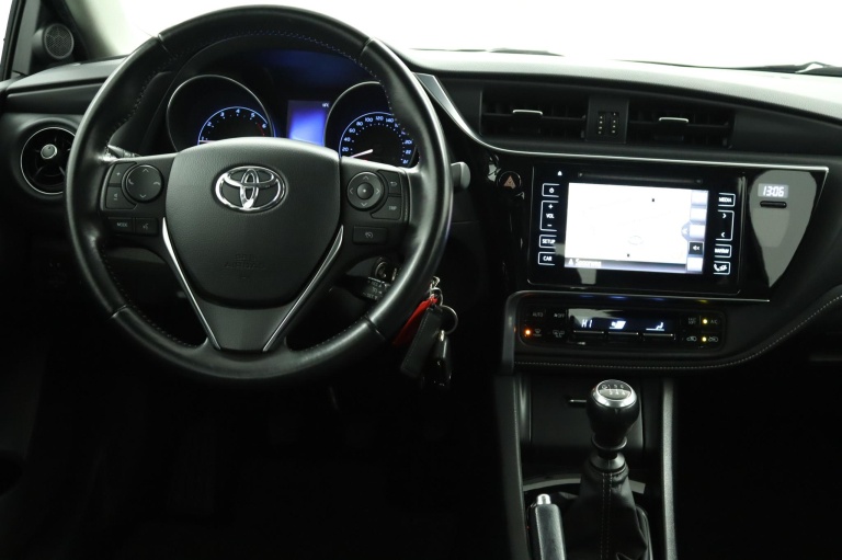 Toyota Auris - 1.2T Aspiration 66