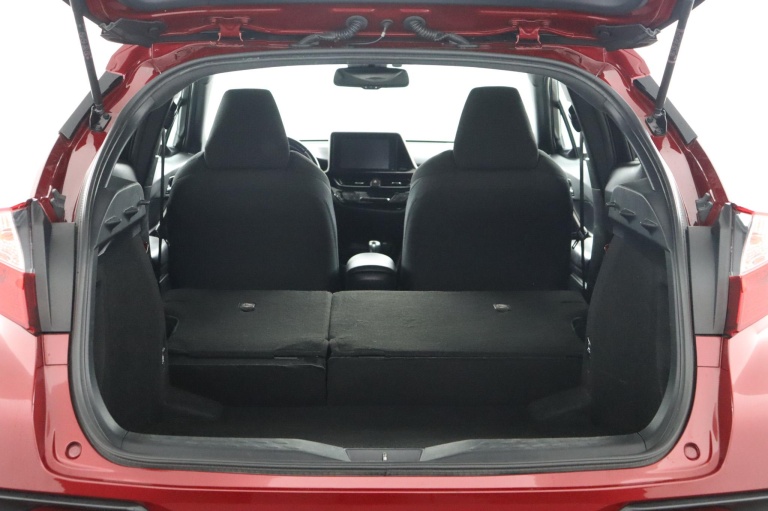 Toyota C-HR - 1.8 Hybrid Style 26