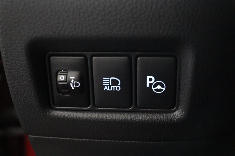 Toyota C-HR - 1.8 Hybrid Style 29