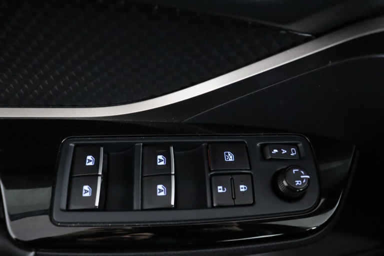 Toyota C-HR - 1.8 Hybrid Style 30