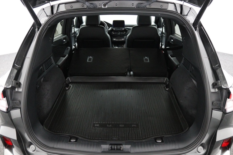 Ford Kuga - 2.5 PHEV ST-Line X 21