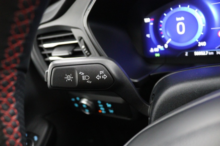 Ford Kuga - 2.5 PHEV ST-Line X 26