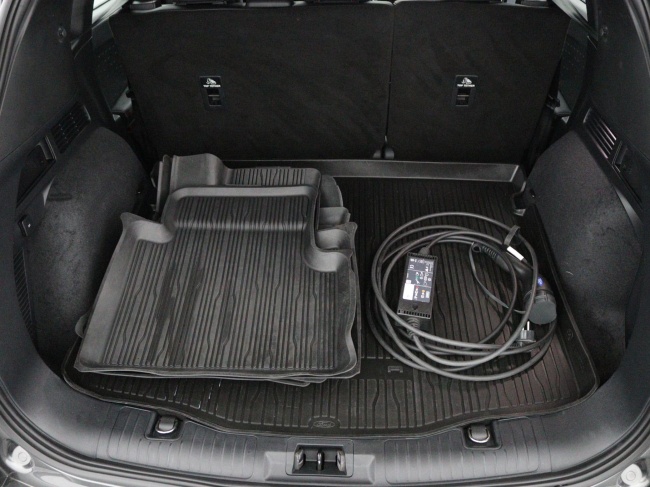 Ford Kuga - 2.5 PHEV ST-Line X