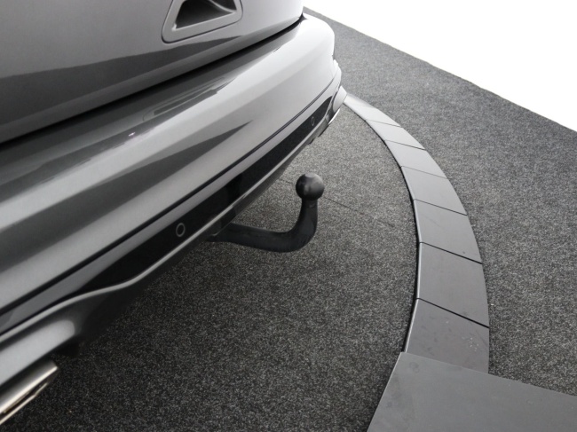 Ford Kuga - 2.5 PHEV ST-Line X