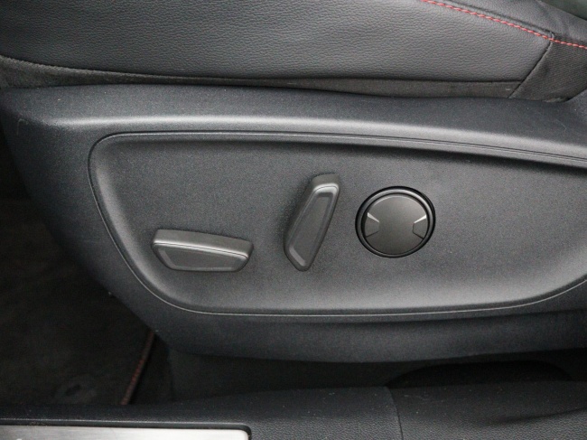 Ford Kuga - 2.5 PHEV ST-Line X