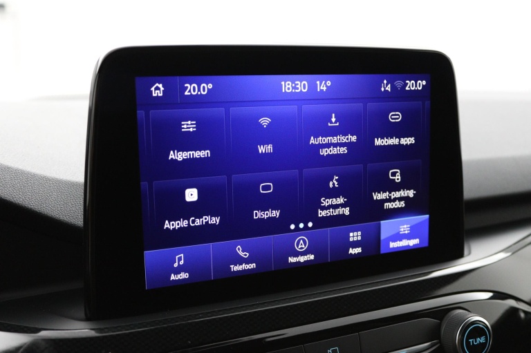 Ford Kuga - 2.5 PHEV ST-Line X 44