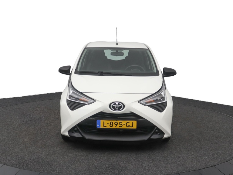 Toyota Aygo - 1.0 VVT-i x-fun 12