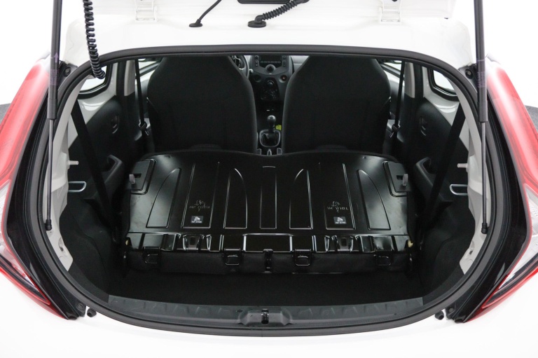 Toyota Aygo - 1.0 VVT-i x-fun 19