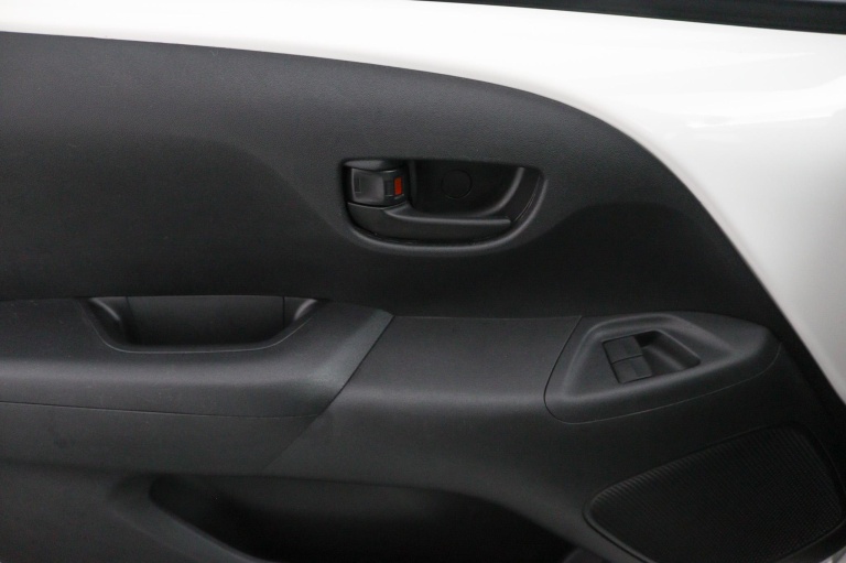 Toyota Aygo - 1.0 VVT-i x-fun 21