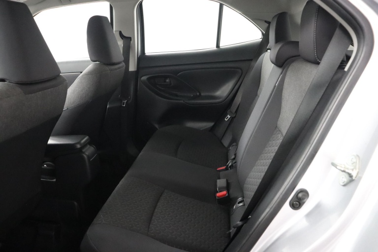 Toyota Yaris Cross - 1.5 Hybrid Comfort 18