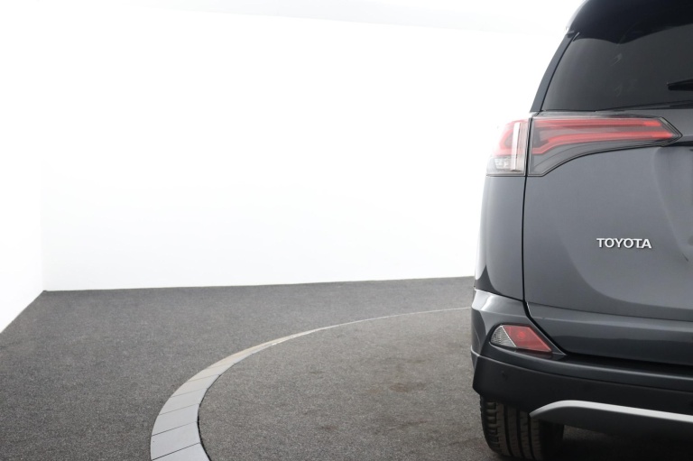 Toyota RAV4 - 2.5 Hybrid Style 42