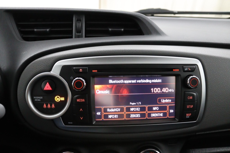 Toyota Yaris - 1.0 VVT-i Aspiration 13