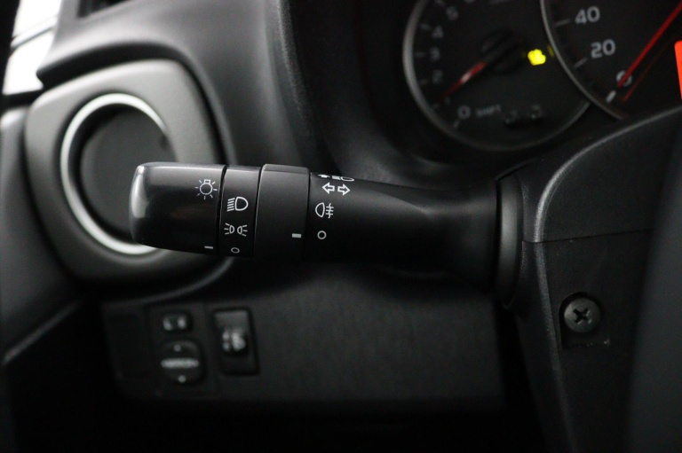 Toyota Yaris - 1.0 VVT-i Aspiration 19