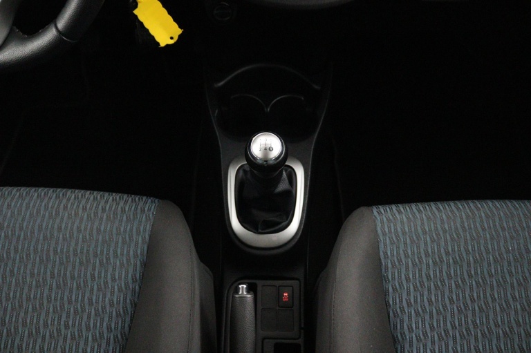 Toyota Yaris - 1.0 VVT-i Aspiration 22