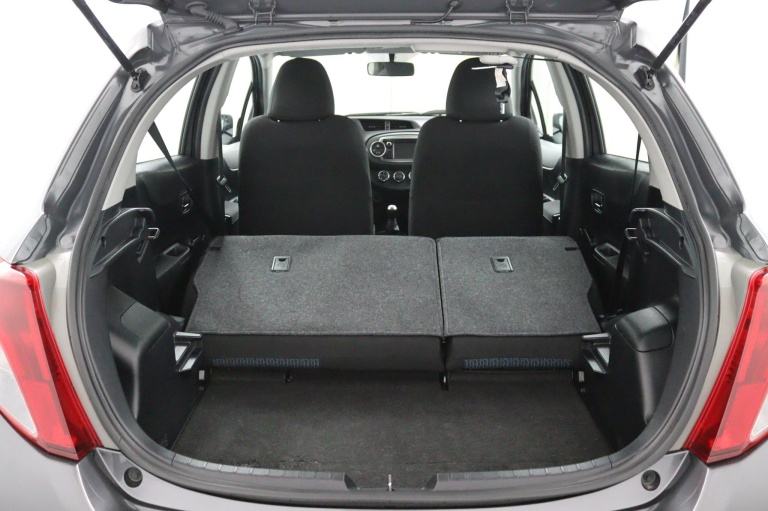 Toyota Yaris - 1.0 VVT-i Aspiration 28