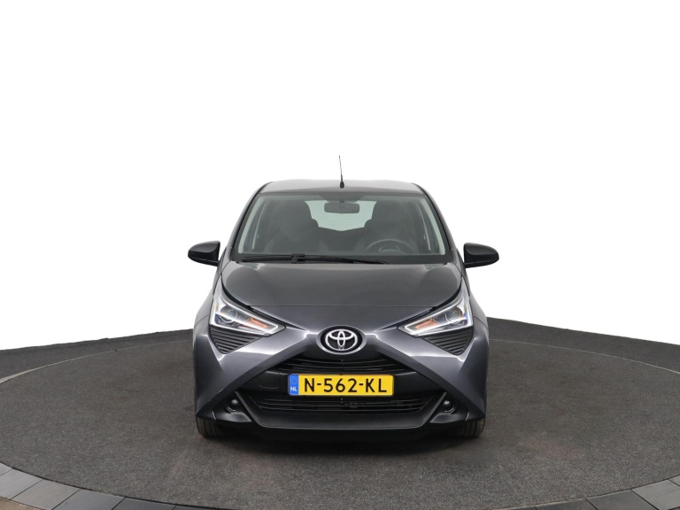 Toyota Aygo - 1.0 VVT-i x-fun 14