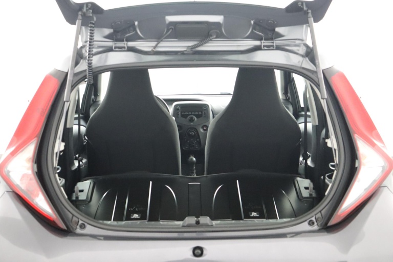 Toyota Aygo - 1.0 VVT-i x-fun 24