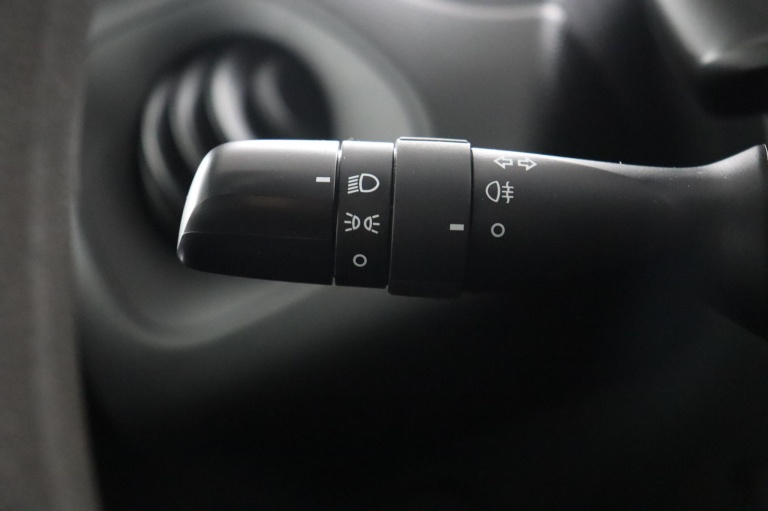 Toyota Aygo - 1.0 VVT-i x-fun 28