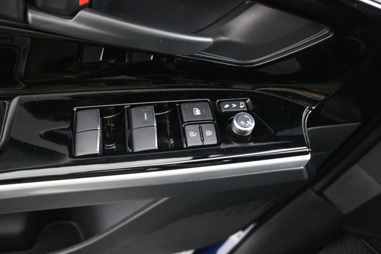 Toyota bZ4X - Business Plus 71 kWh 28