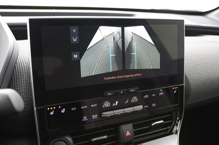 Toyota bZ4X - Business Plus 71 kWh 49