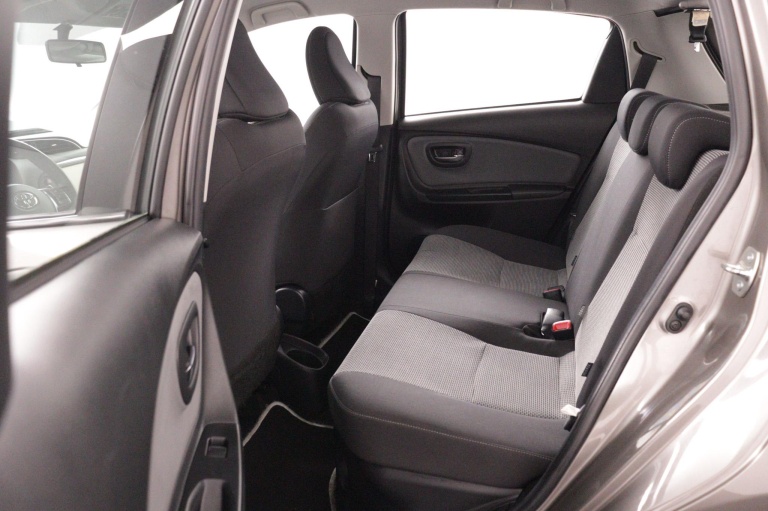 Toyota Yaris - 1.5 Hybrid Now 18