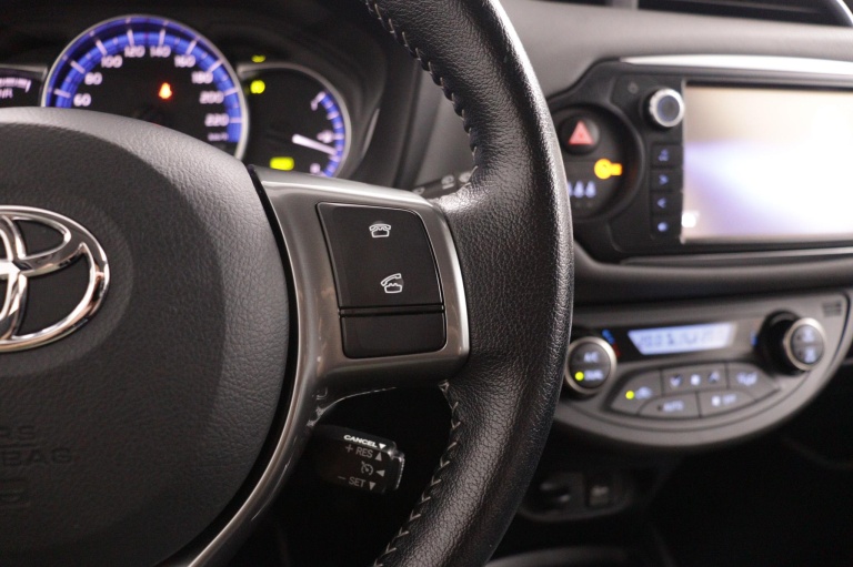 Toyota Yaris - 1.5 Hybrid Now 21