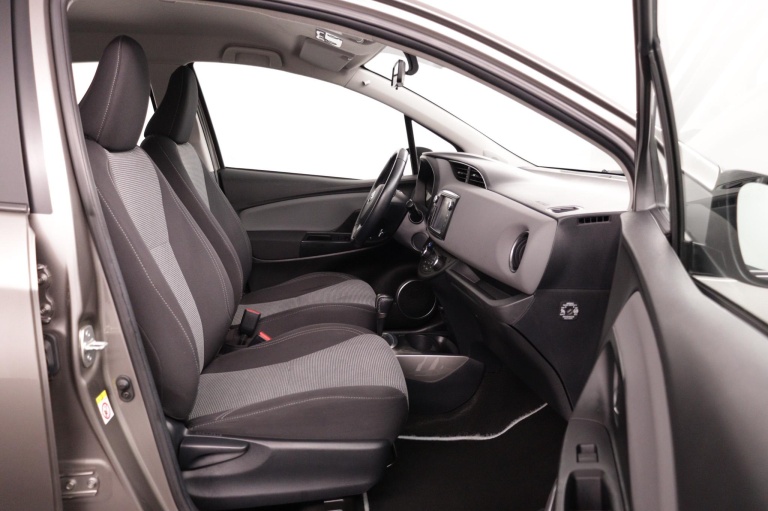 Toyota Yaris - 1.5 Hybrid Now 22