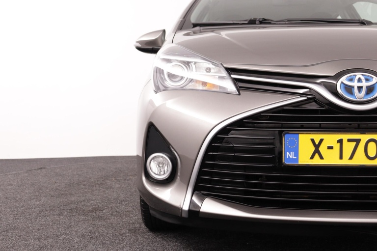 Toyota Yaris - 1.5 Hybrid Now 35