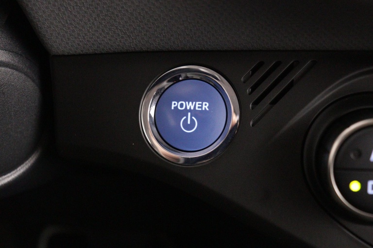 Toyota Yaris - 1.5 Hybrid Now 42