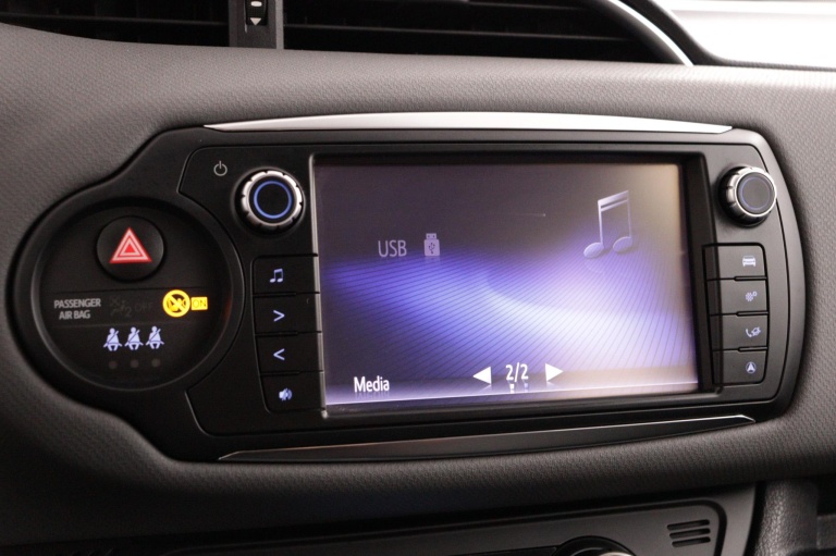 Toyota Yaris - 1.5 Hybrid Now 44